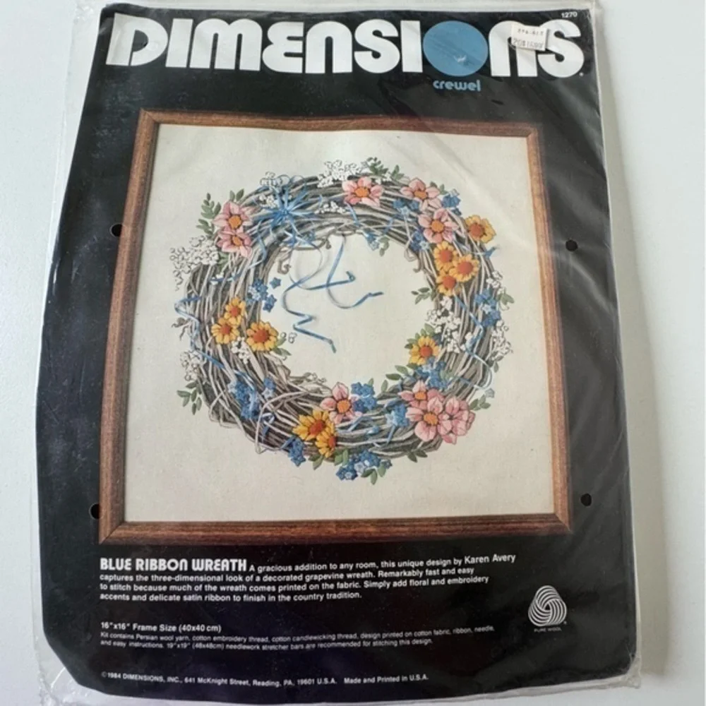 Vintage Dimensions Country Farmhouse Wreath Crewel Embroidery Kit